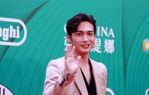 王一博和戚薇最新爆料,揭秘娱乐圈幕后真相! 第3张 王一博和戚薇最新爆料,揭秘娱乐圈幕后真相! 第3张